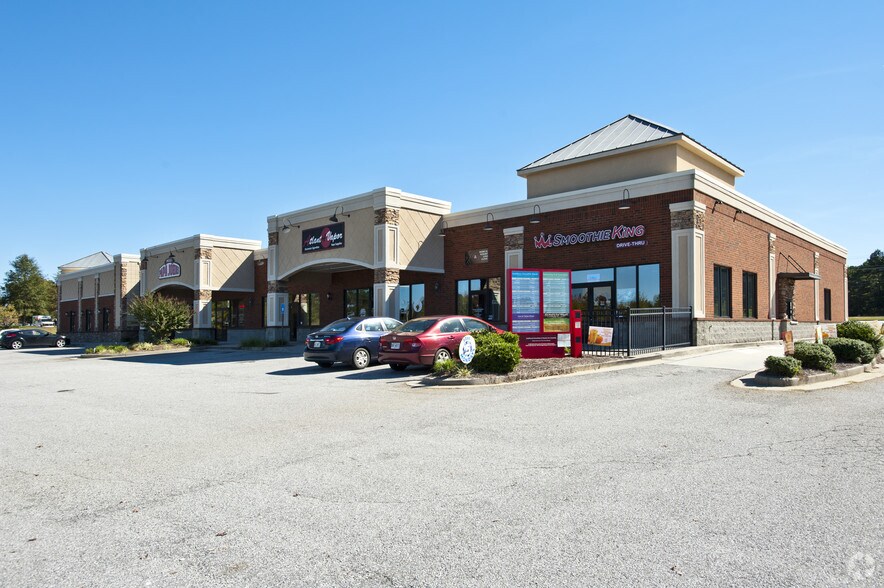 More Photos Of 105 St. Stephens Ct, Tyrone Freestanding For Lease