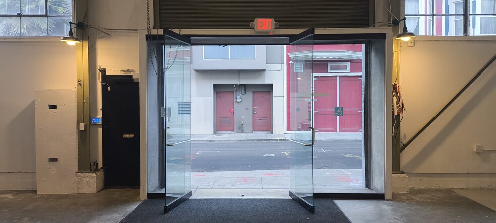 More Photos Of 81 Lafayette St, San Francisco Warehouse For Lease