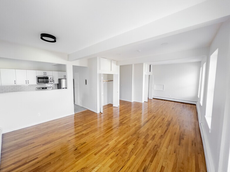 More Photos Of 140-144 Union St, Poughkeepsie Apartments For Sale