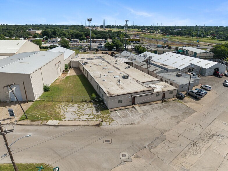 More Photos Of 6001 Tension Dr, Fort Worth Manufacturing For Sale