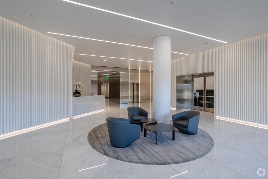 More Photos Of 12424 Wilshire Blvd, Los Angeles Office For Lease