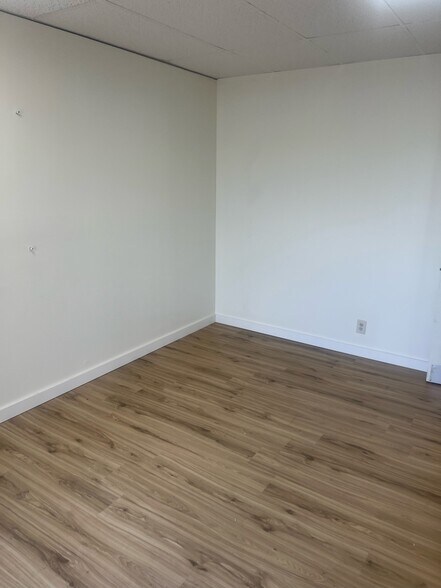 More Photos Of 292 N Magnolia Dr, Tallahassee Office For Lease