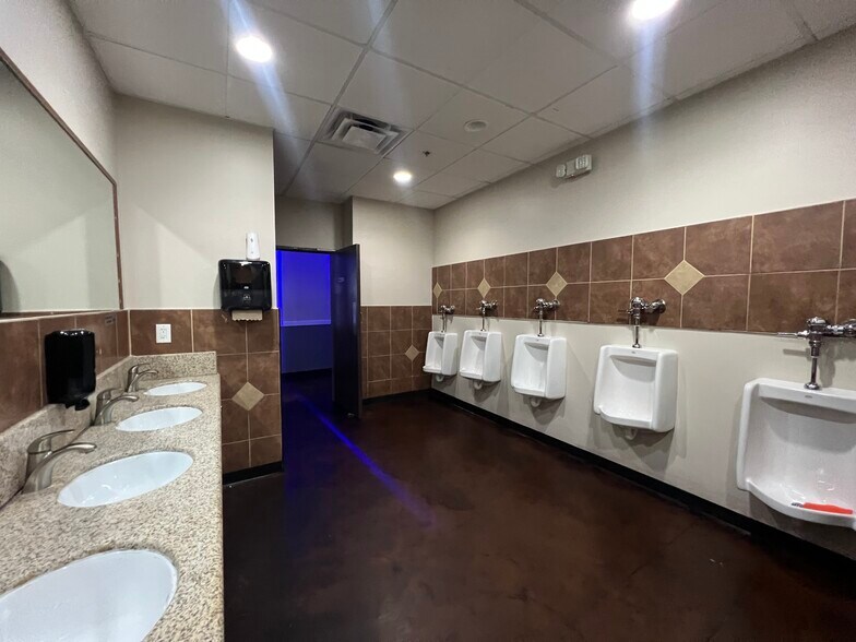 More Photos Of 3181 W Alameda Ave, Denver General Retail For Sale