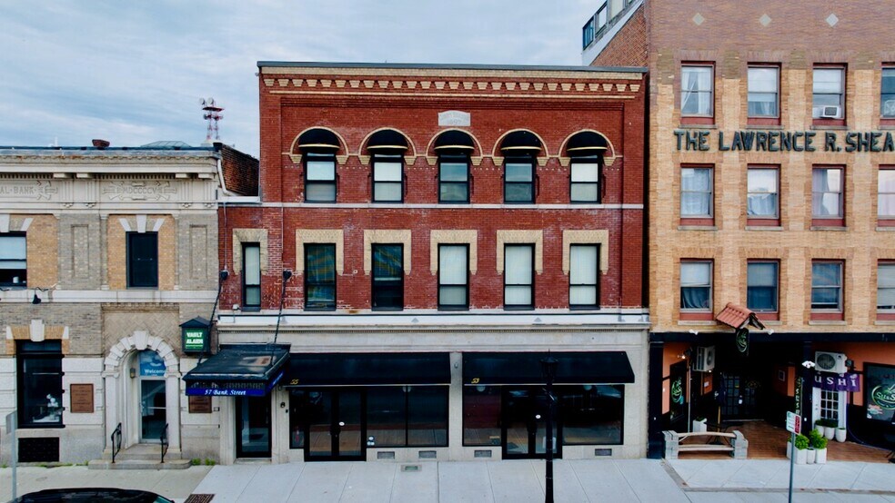 More Photos Of 53-57 Bank St, New London Apartments For Sale