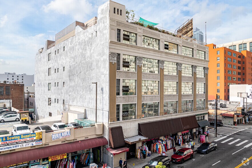 More Photos Of 908 Santee St, Los Angeles Apartments For Lease