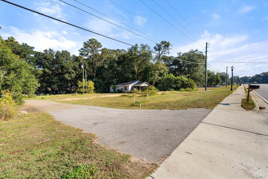 More Photos Of 30720 White Ln, Spanish Fort Flex For Sale