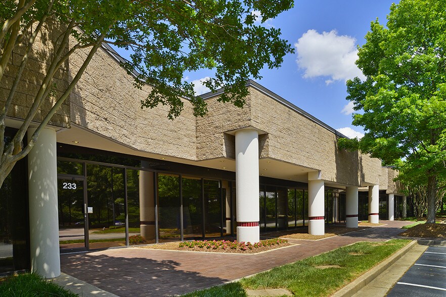 More Photos Of 2161 Newmarket Pky SE, Marietta Office For Lease