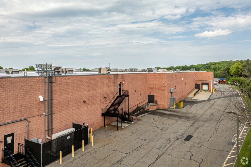 More Photos Of 2130 Route 35, Holmdel General Retail For Lease