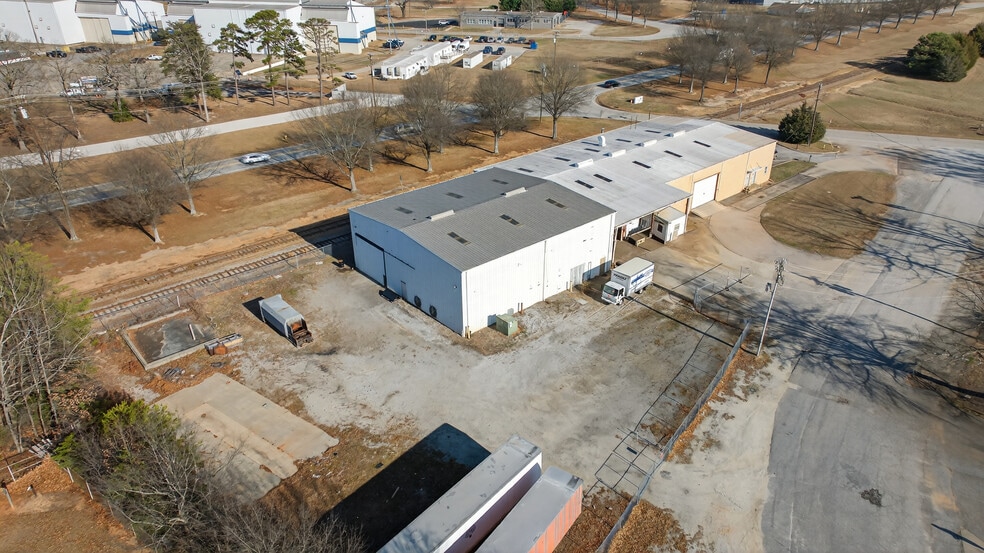 More Photos Of 4 Augusta Arbor Way, Greenville Manufacturing For Lease