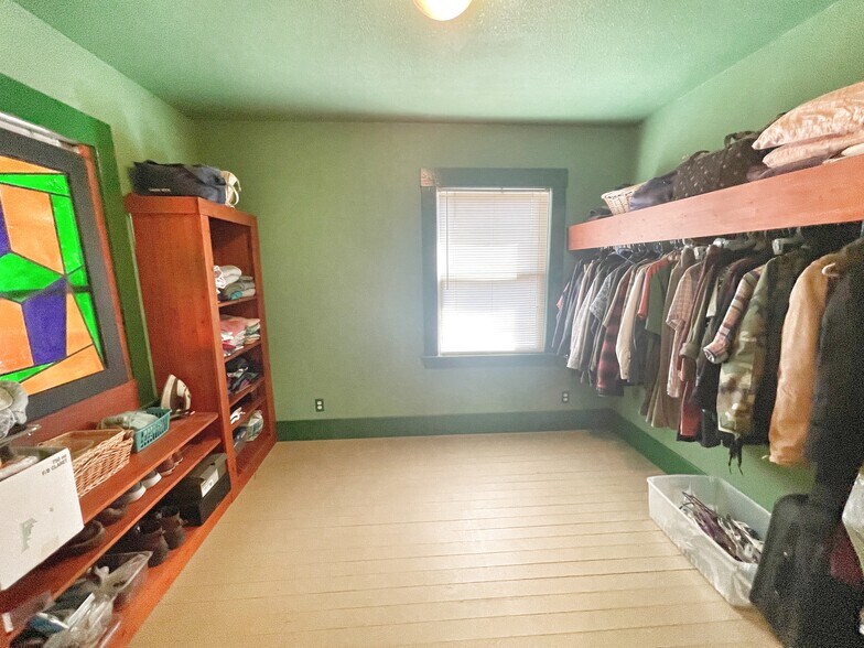 More Photos Of 7-9 Main St, Isleton Storefront Retail Residential For Sale