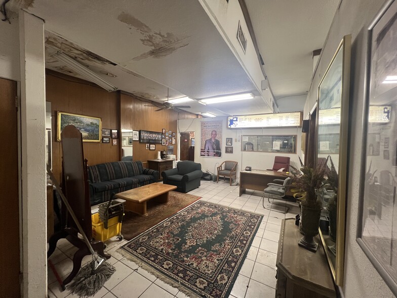 More Photos Of 3117 N Pennsylvania Ave, Oklahoma City Freestanding For Sale