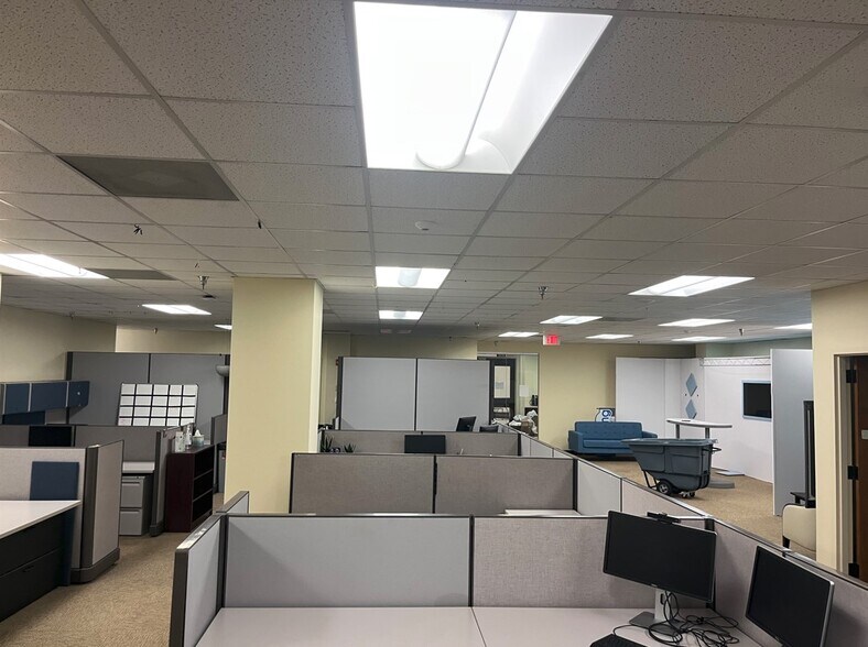 More Photos Of 7025 Albert Pick Rd, Greensboro Office For Lease