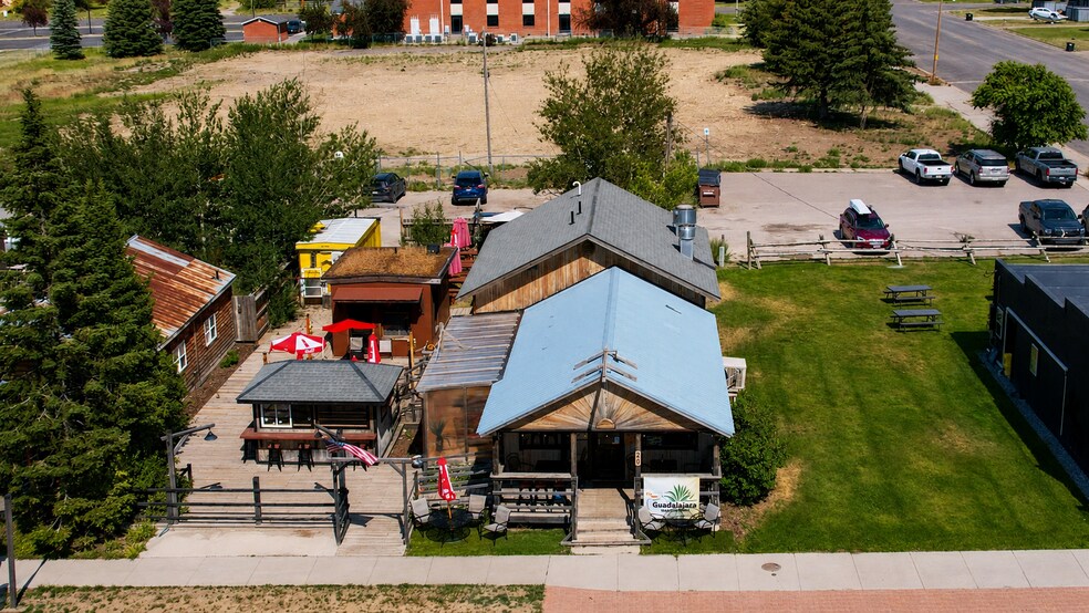 More Photos Of 20 N Main St, Victor Flex For Lease