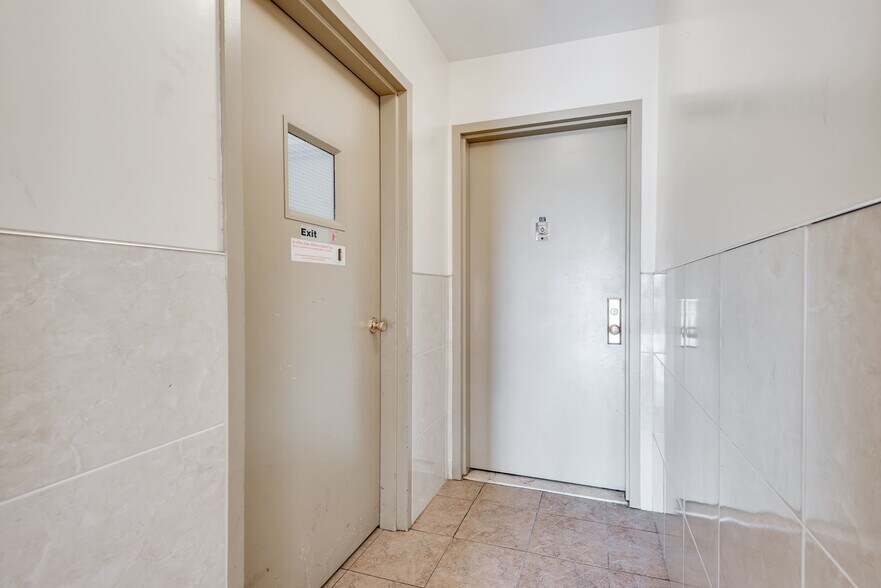 More Photos Of 10430 39th Ave, Corona Apartments For Sale