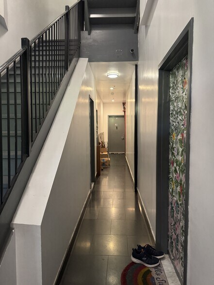 More Photos Of 280 Manhattan Ave, New York Apartments For Sale