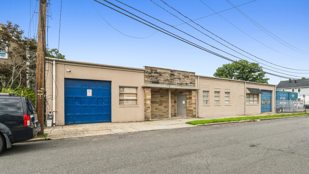 More Photos Of 13-23 Steiner Pl, North Plainfield Warehouse For Sale