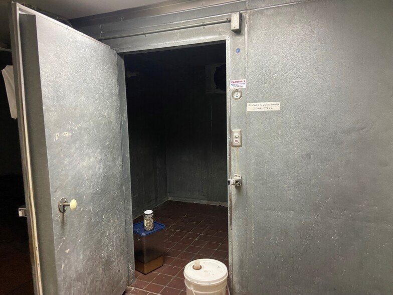 More Photos Of 2286 Shattuck Ave, Berkeley Restaurant For Lease