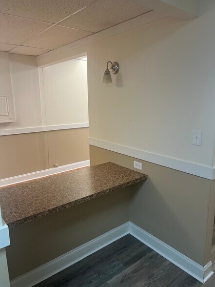 Primary Photo Of 717 Ward Blvd, Wilson Office For Lease