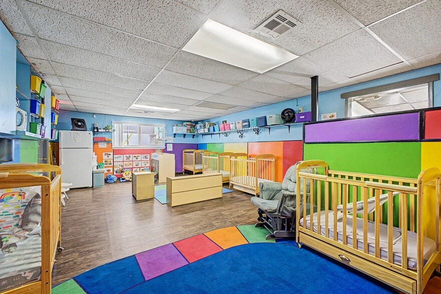 More Photos Of 3700 Vegas Dr, Las Vegas Daycare Center For Sale