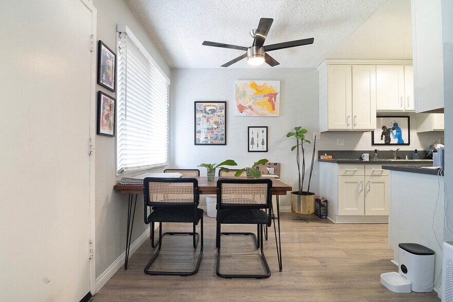 More Photos Of 1852 N Wilton Pl, Los Angeles Apartments For Sale