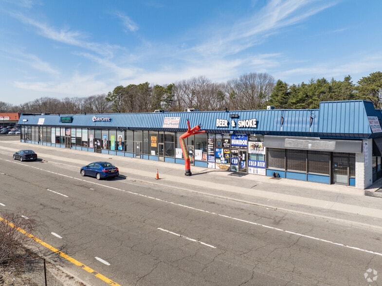 More Photos Of 4481-4517 Sunrise Hwy, Bohemia Storefront For Sale