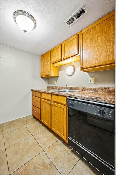 More Photos Of 2901-2979 W Cannes Dr, Peoria Apartments For Sale