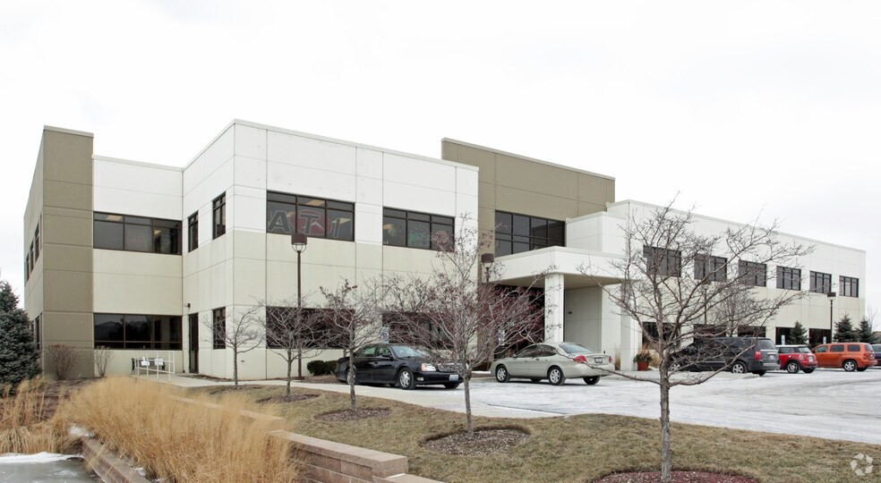 More Photos Of 329 Remington Blvd, Bolingbrook Medical For Lease