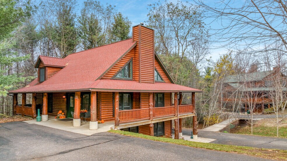 More Photos Of 18061 County Highway OO, Chippewa Falls Flex For Sale