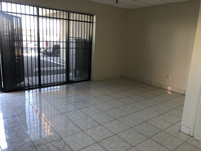 More Photos Of 4655 Quality Ct, Las Vegas Light Manufacturing For Lease