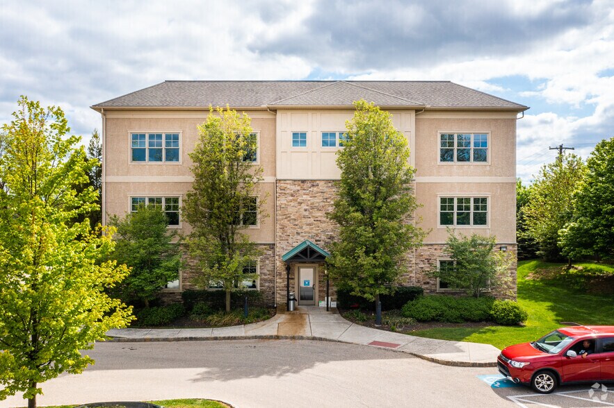 More Photos Of 325 W Germantown Pike, East Norriton Township Medical For Lease