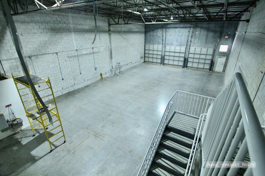 More Photos Of 1335 NW 98th Ct, Miami Warehouse For Sale