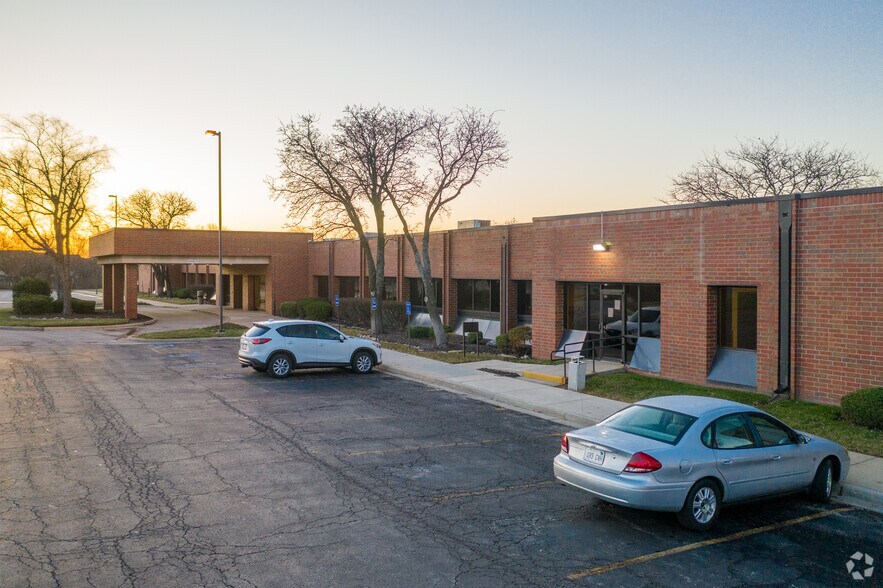 More Photos Of 14425 College Blvd, Lenexa Office For Lease