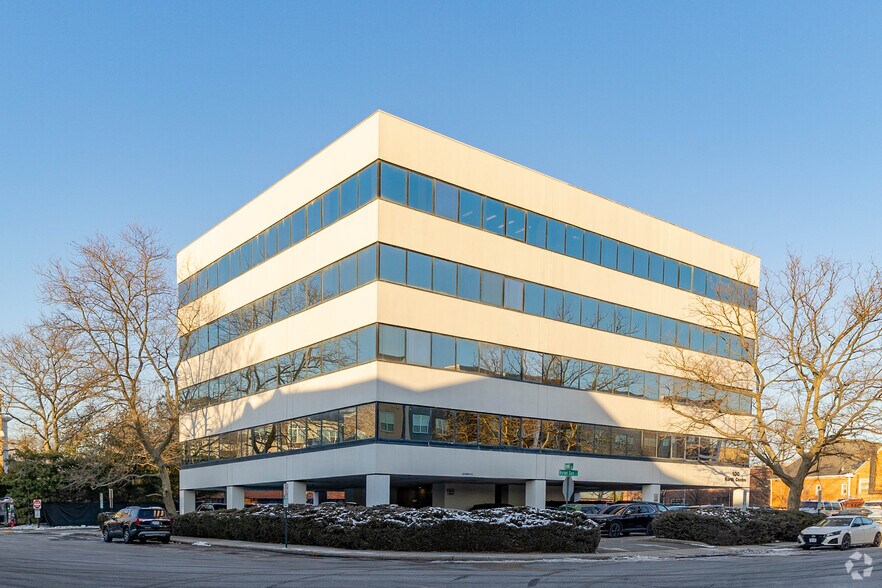 More Photos Of 100 N Centre Ave, Rockville Centre Medical For Lease