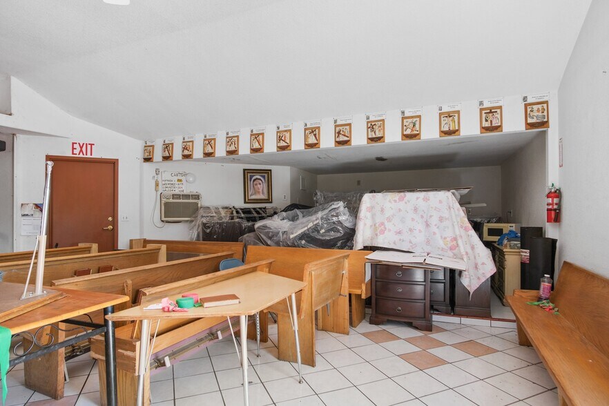 More Photos Of 329 S Stockton Ave, Ripon Religious Facility For Sale