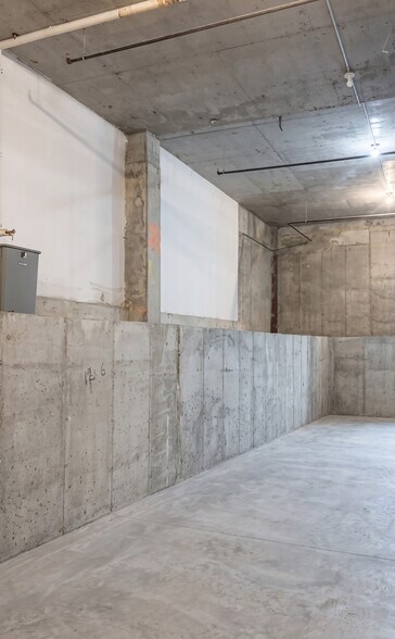 More Photos Of 45-67 Davis St, Long Island City Apartments For Lease