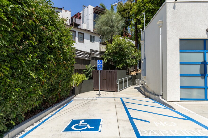 More Photos Of 1913-1915 Hyperion Ave, Los Angeles Loft Creative Space For Sale