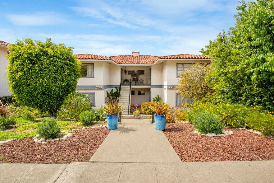 More Photos Of 229 Palos Verdes Dr W, Palos Verdes Estates Multifamily For Sale