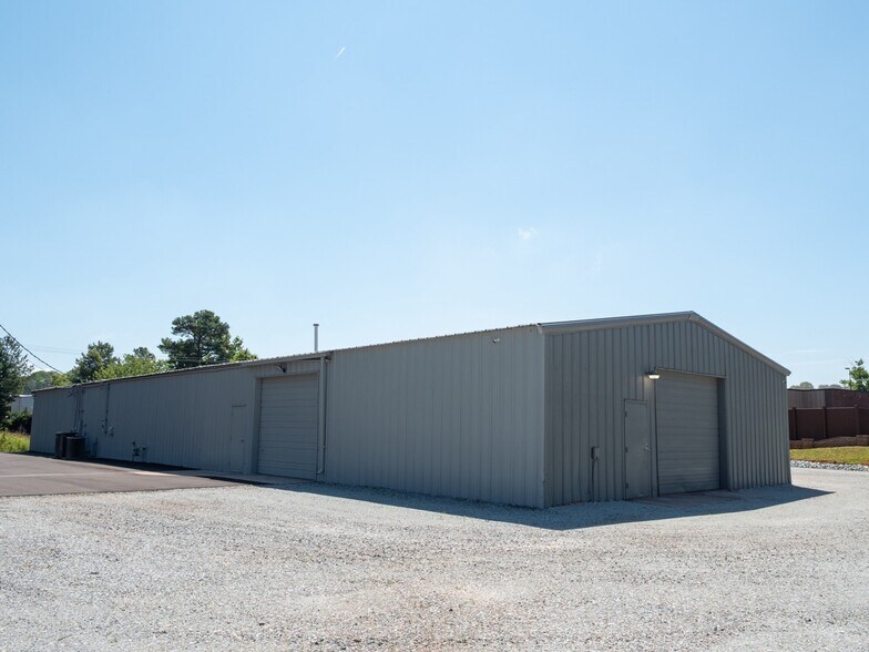 More Photos Of 165 Mayo St, Hillsborough General Retail For Lease