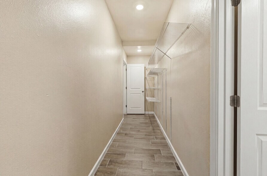 More Photos Of 107 Rice Ln, Huntsville Warehouse For Sale
