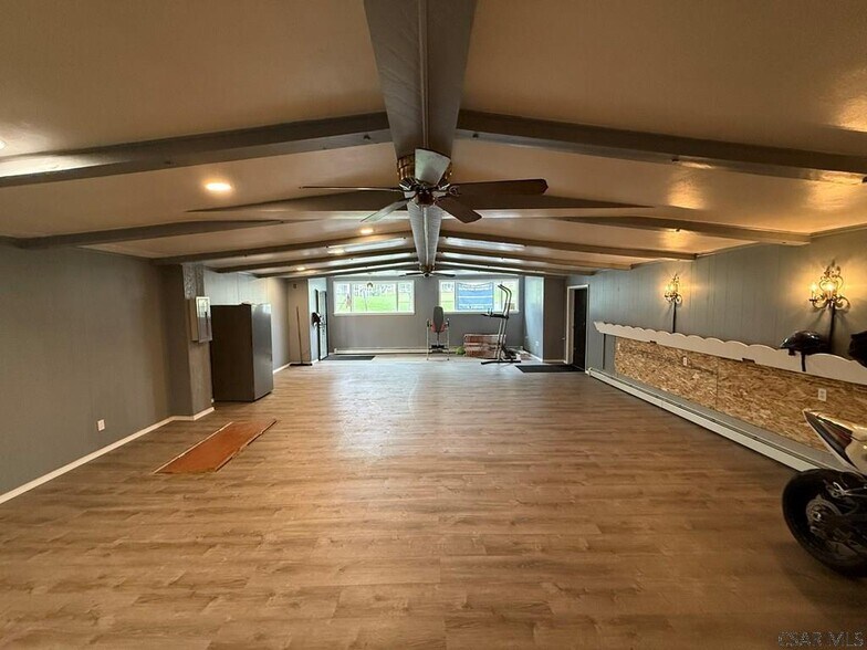 More Photos Of 534 Sheridan St, Johnstown General Retail For Sale