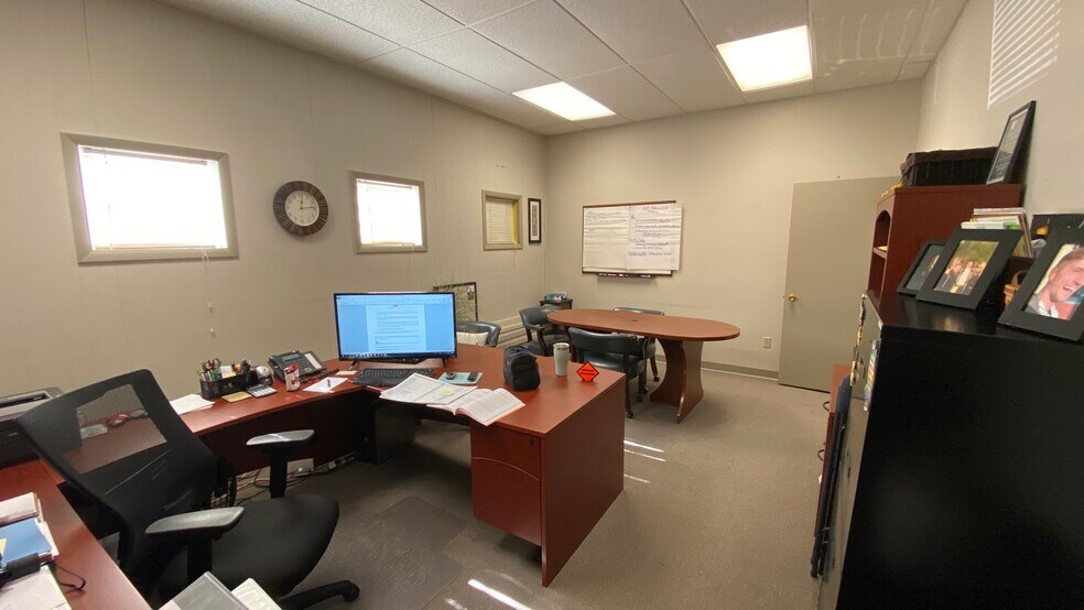 More Photos Of 309 S Main St, Phillipsburg Office For Sale