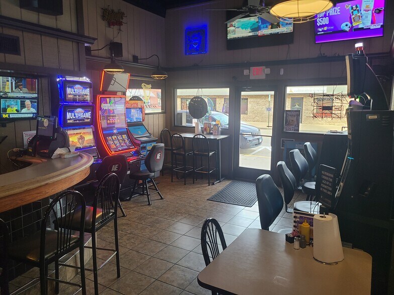 More Photos Of 68 E Elm St, Canton Bar For Sale