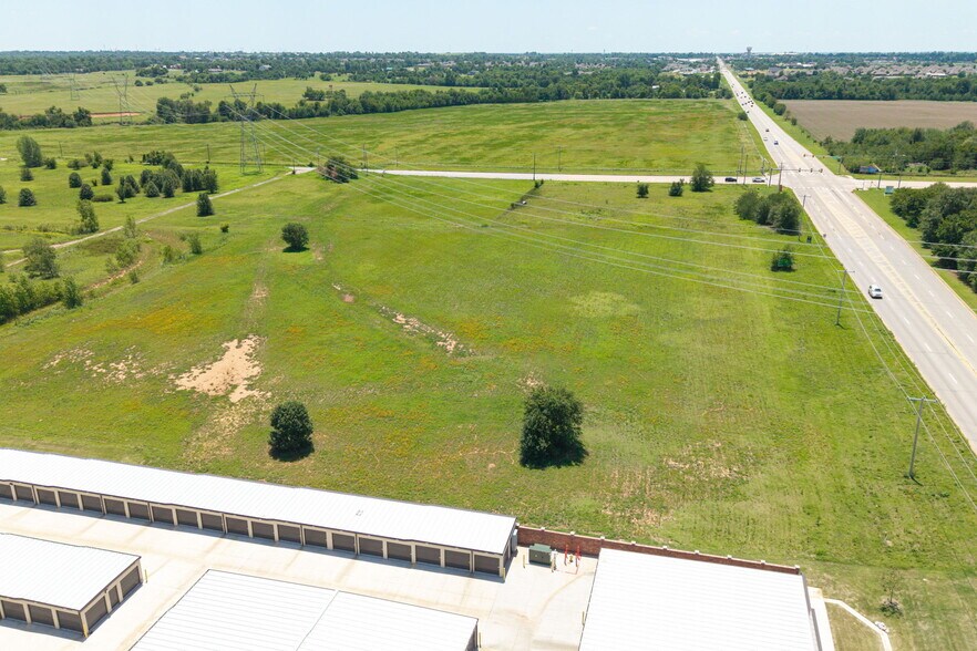 More Photos Of 4500 S Mustang Rd, Mustang Land For Sale