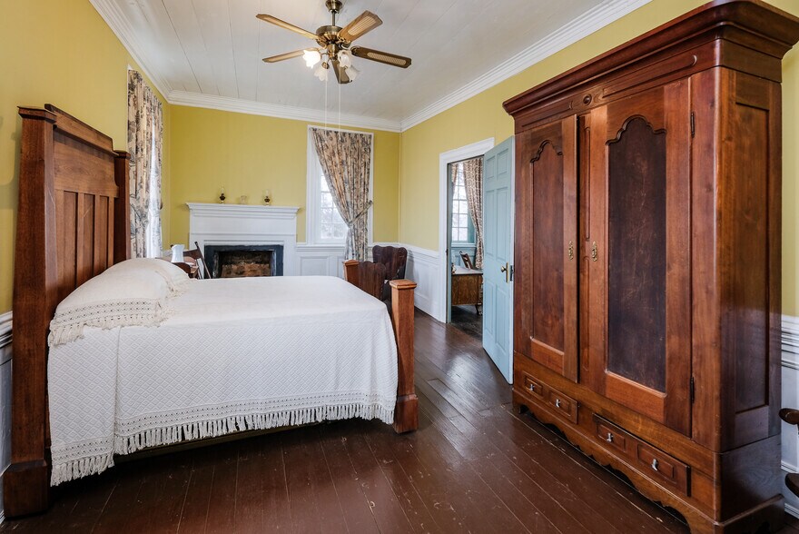 More Photos Of 163 Old Buncombe Rd, Union Specialty For Sale