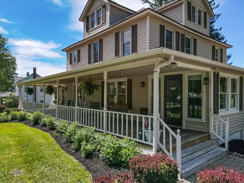 More Photos Of 5119 Pocono Crest Rd, Pocono Pines Office Residential For Sale