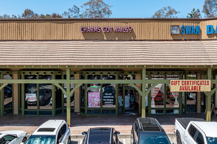 More Photos Of 552-670 W Arrow Hwy, San Dimas Freestanding For Lease