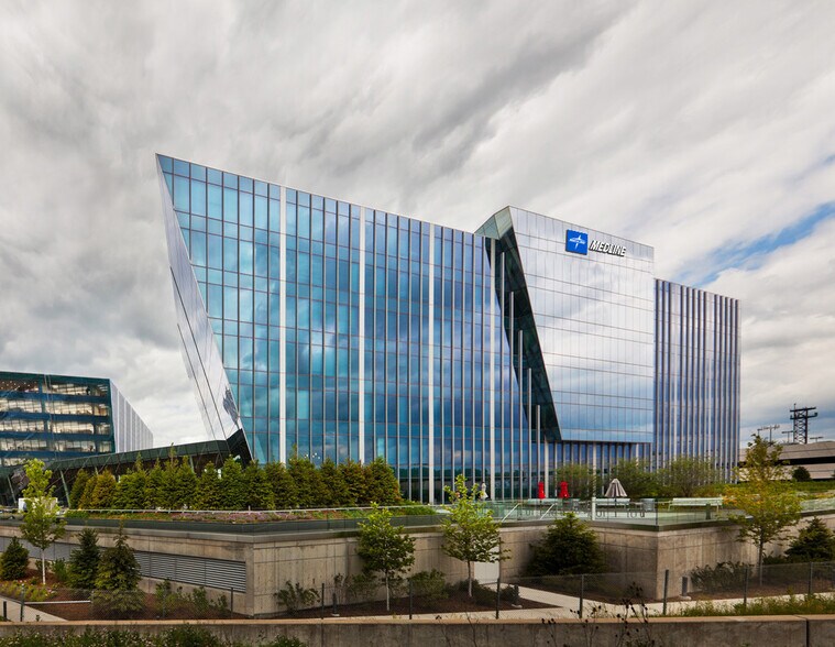 More Photos Of , Northbrook Office For Sale