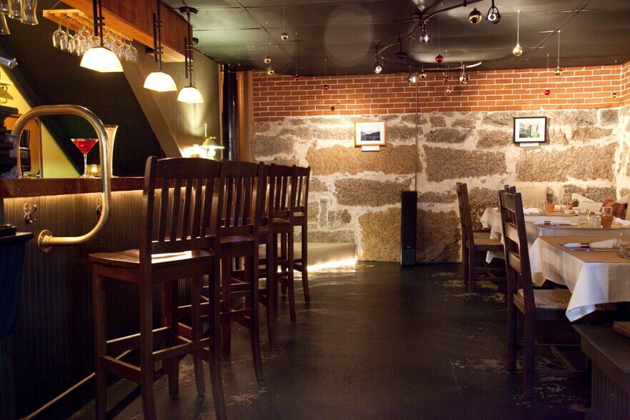 More Photos Of 548 Main St, Fryeburg Hotel For Sale