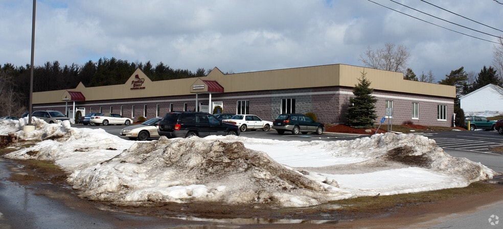 More Photos Of 40 Franklin St, Carthage Office For Lease