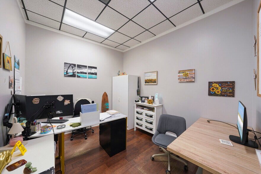 More Photos Of , Miramar Beach General Retail For Sale